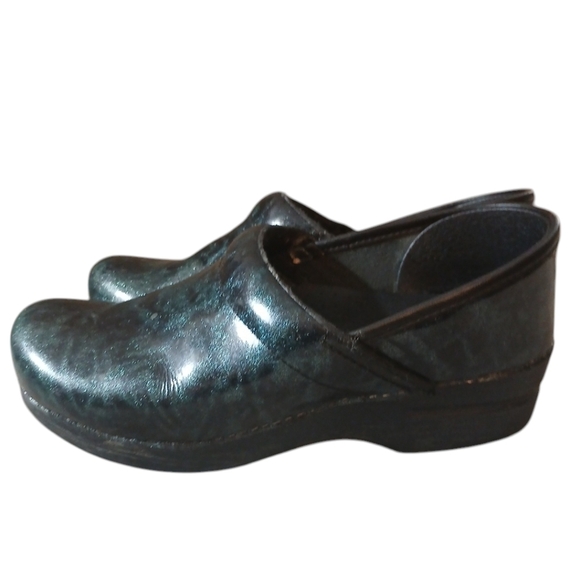Dansko Blue/Green Marbled Tie Dye Patterned Professional Clogs Women's size 9 - Picture 8 of 12